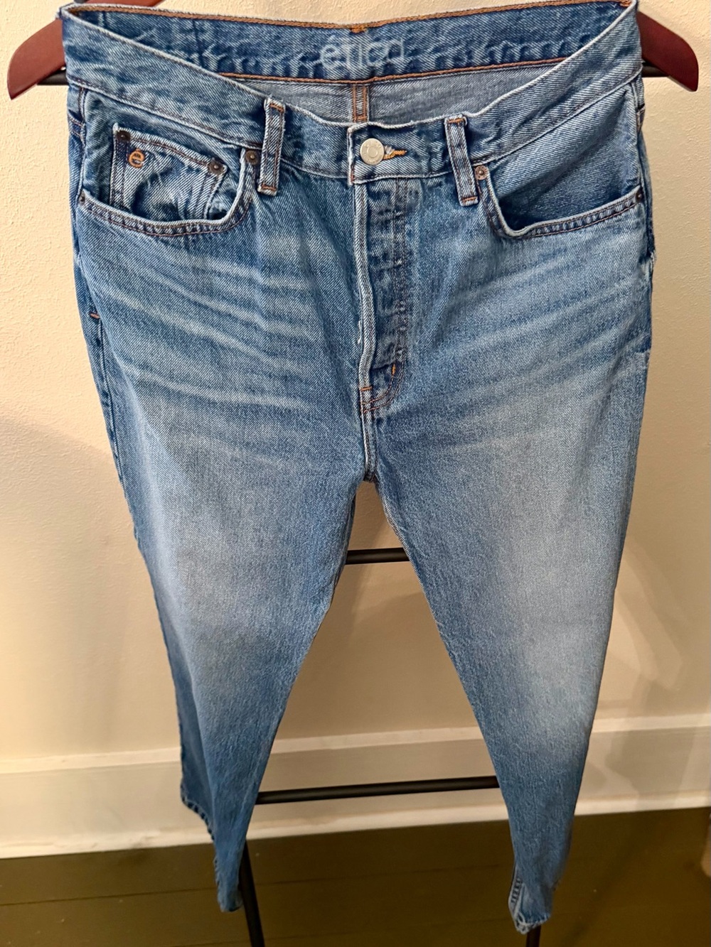 Ética Josie High Rise, Button Fly, Crop Jeans, Size 28.